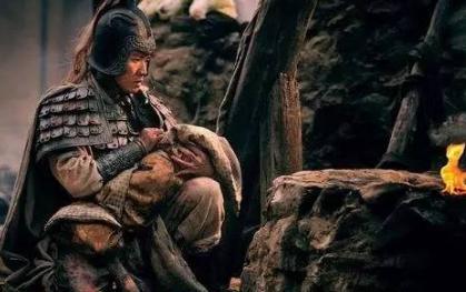 刘备摔阿斗的是出于什么目的 他的真正用意到底是什么样的 刘备摔阿斗的是出于什么目的 他的真正用意到底是什么样的