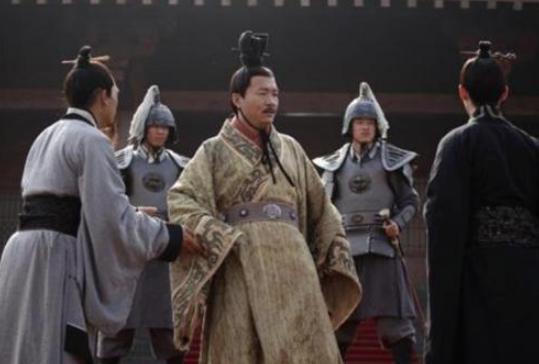 亲儿子帮君王谋反,为什么还被父亲杀死? 亲儿子帮君王谋反,为什么还被父亲杀死?