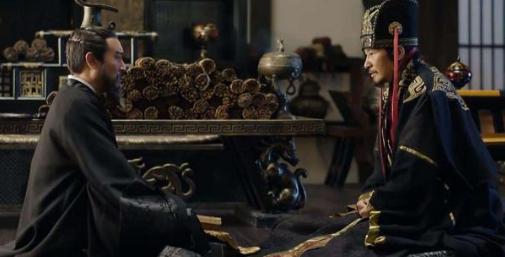 曹操的《短歌行》中自比周公，这里的“周公”指的是谁？