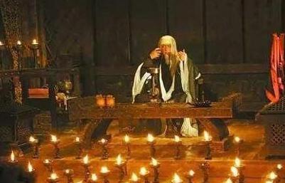诸葛亮点灯暗藏着两大计谋 这两大阴谋到底是什么 诸葛亮点灯暗藏着两大计谋 这两大阴谋到底是什么