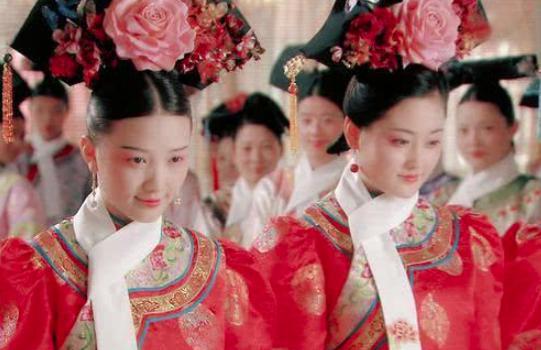 姑侄一同参加选秀，侄女早亡，姑姑守寡46年