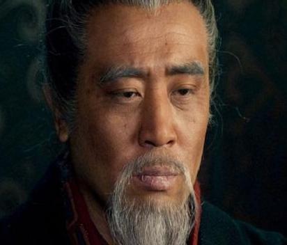 都知道刘备当初一直打着匡扶汉室的旗号 为什么突然之间选择称帝了