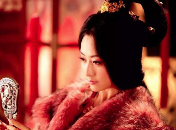揭秘:一代皇太后为什么偏偏乐于当妓女? 揭秘:一代皇太后为什么偏偏乐于当妓女?