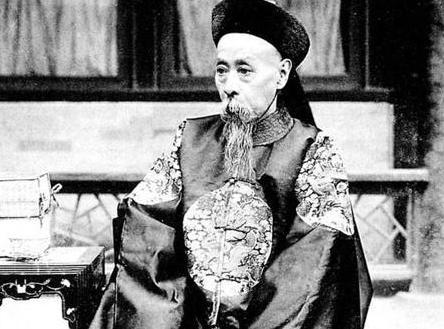 他是乾隆的曾孙 同时也是导致清朝灭亡的重要人物之一 他是乾隆的曾孙 同时也是导致清朝灭亡的重要人物之一