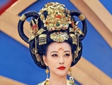 武则天为什么要杀自己的姐姐?武则天在担心什么? 武则天为什么要杀自己的姐姐?武则天在担心什么?