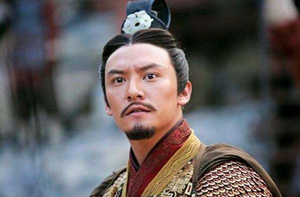 甘宁在战场上屡立奇功,救过孙权的命,为何得不到重用? 甘宁在战场上屡立奇功,救过孙权的命,为何得不到重用?