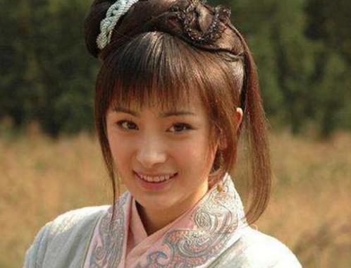 王昭君：被误以为貌丑而被逼远嫁匈奴，两任丈夫是亲生父子