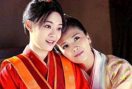 为什么嫪毐能让太后帮他生两个儿子？