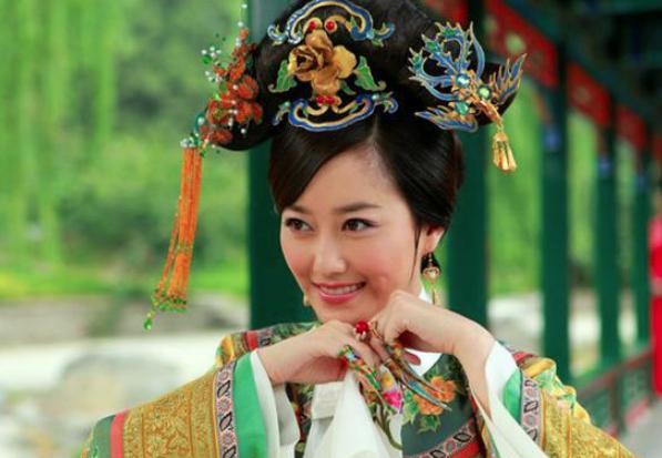 和裕<a href=https://www.lishiji.cn/lishi/3747/ target=_blank class=infotextkey>皇<a href=https://www.lishiji.cn/lishi/4807/ target=_blank class=infotextkey>贵妃</a></a>36岁入宫生育了皇<a href=https://www.lishiji.cn/lishi/9728/ target=_blank class=infotextkey>长子</a>，活了74岁