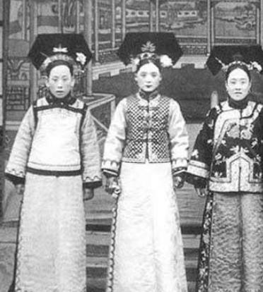 清朝选秀时不是只看容貌,家庭背景也很重要 <a href=https://www.lishiji.cn/lishi/53/ target=_blank class=infotextkey>清朝</a>选秀时不是只看容貌,<a href=https://www.lishiji.cn/lishi/10912/ target=_blank class=infotextkey>家庭</a>背景也很重要