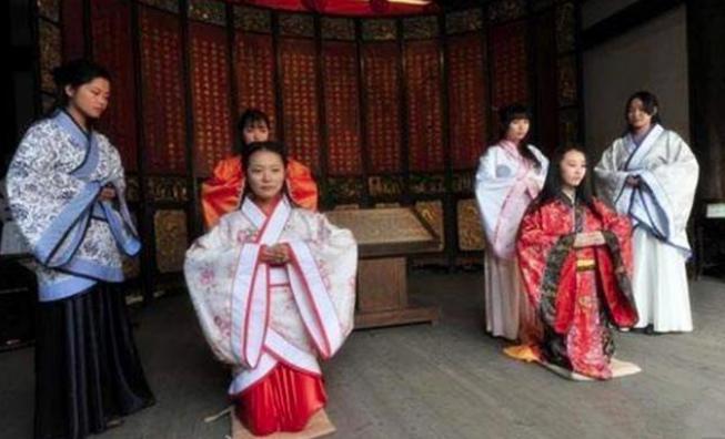 北魏为什么要推行汉化？迁都是逼不得已的？