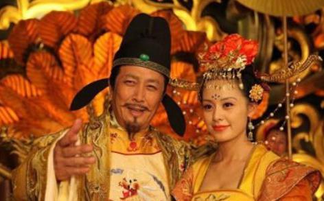 李世民宠爱武则天,为何又让她当了12年的才人呢? 李世民宠爱武则天,为何又让她当了12年的才人呢?