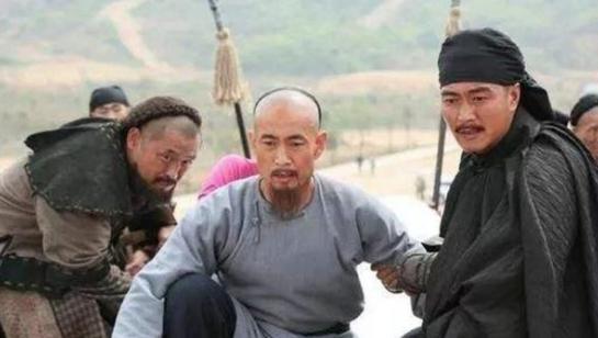 古代官员退休后为什么一定要回家乡？