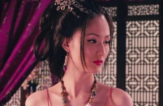 古代如果有妃子出轨，皇帝会用什么方法来处置？