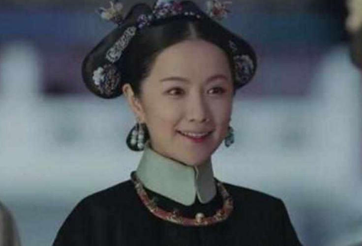 纳兰淳雪的牌子被乾隆翻掉色,为何她十年只生育了一子? 纳兰淳雪的牌子被乾隆翻掉色,为何她十年只生育了一子?