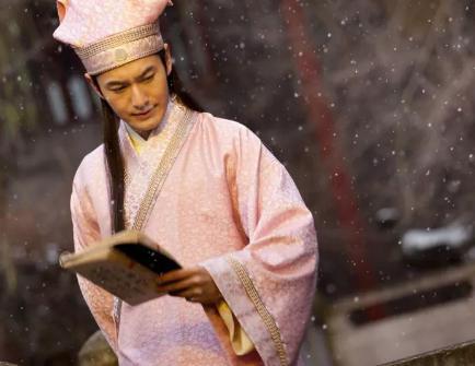 唐伯虎写了一副春联,内容粗俗不堪地主超喜欢 唐伯虎写了一副春联,内容粗俗不堪地主超喜欢