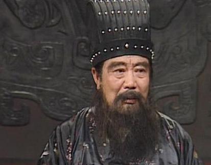 历史上的董卓到底是什么样的 董卓真的是一个昏庸之人吗