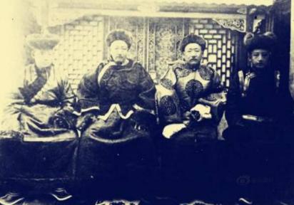 满清政府到底做了什么事情 为何蒙古势力会大大的削弱呢