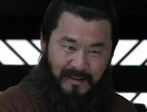 袁术称帝时的实力有多强?坐拥三州十一郡之地,曹操袁绍都不如他 袁术称帝时的实力有多强?坐拥三州十一郡之地,曹操袁绍都不如他