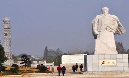 左宗棠出到长沙 张亮基为什么会将一切事情交给他处理呢 左宗棠出到长沙 张亮基为什么会将一切事情交给他处理呢