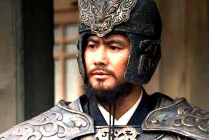 为什么白起被杀 而蒙骜却相安无事呢 为什么白起被杀 而蒙骜却相安无事呢