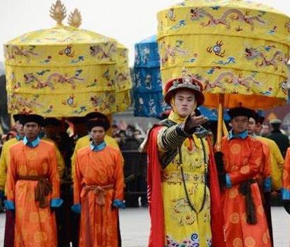 古代发生灾害为什么皇帝不是第一时间救人呢?其实里面是有原因的! 古代发生灾害为什么皇帝不是第一时间救人呢?其实里面是有原因的!
