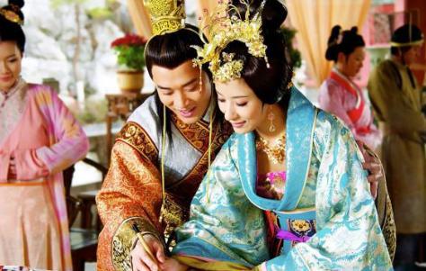 孟昶荒唐到什么程度?曾经他也有一颗当明君的心! 孟昶荒唐到什么程度?曾经他也有一颗当明君的心!