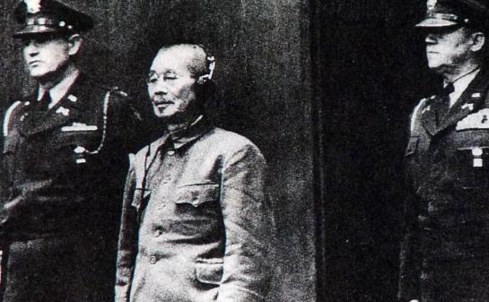 日本投降后，天皇为什么不自杀？只回答了四个字