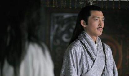 同样是称帝 为什么孙权却比曹魏和蜀汉迟了八年才称帝呢