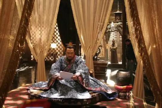 陆炳：明朝最牛锦衣卫，奸臣严嵩的死对头