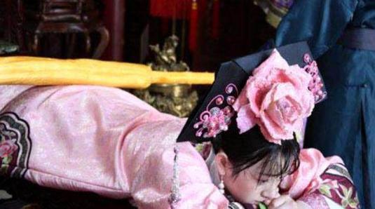 宗人府最常用的刑罚有哪些？这种看上去不痛苦的却最让人害怕