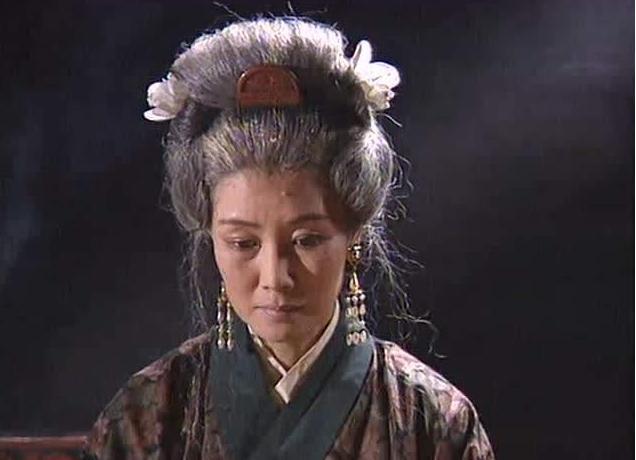 公元前180年,在西安白鹿原害死吕后的“犬妖”,到底是啥动物? 公元前180年,在西安白鹿原害死吕后的“犬妖”,到底是啥动物?