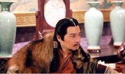 爱育黎拔力八达做了什么事情 他竟然会是汉族的大救星