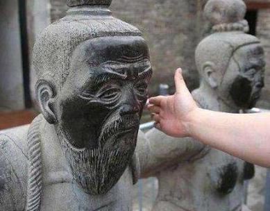 世人都是秦桧陷害岳飞 为什么很少人提起欧阳修陷害狄青呢