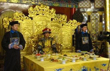 御膳房中的厨子工作是什么样的 他们可以退休离开皇宫吗 御膳房中的厨子工作是什么样的 他们可以退休离开皇宫吗