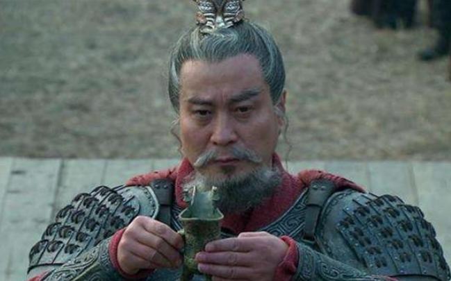 被袁绍视作头号大敌之人，到底是何方神圣？