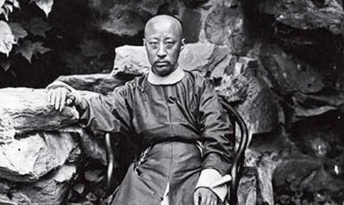 顾命八大臣为何斗不过一个弱女子?慈禧靠什么笑到最后? 顾命八大臣为何斗不过一个弱女子?慈禧靠什么笑到最后?