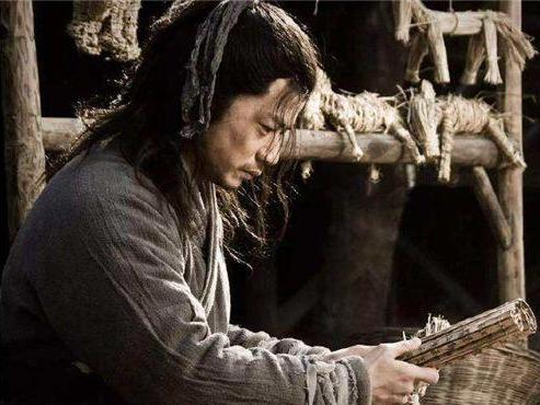 “成也萧何败萧何”是为何?后半句道出实情,可惜大部分人不懂? “成也萧何败萧何”是为何?后半句道出实情,可惜大部分人不懂?