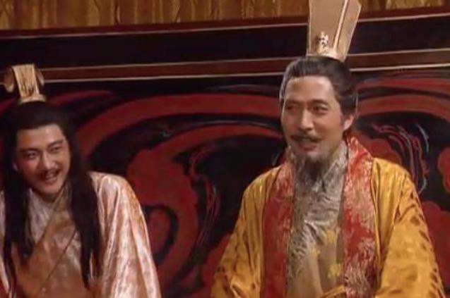 <a href=https://www.lishiji.cn/lishi/5882/ target=_blank class=infotextkey>蜀国</a><a href=https://www.lishiji.cn/lishi/7422/ target=_blank class=infotextkey>灭亡</a>后，大批<a href=https://www.lishiji.cn/lishi/5830/ target=_blank class=infotextkey>官员</a>遭<a href=https://www.lishiji.cn/lishi/786/ target=_blank class=infotextkey>屠杀</a>，只有<a href=https://www.lishiji.cn/lishi/8157/ target=_blank class=infotextkey>牛</a>人家人幸免于难