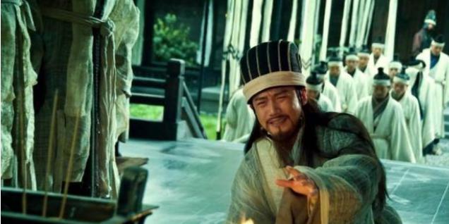 虽然卧龙凤雏齐名,为什么总感觉庞统比诸葛亮差好多呢? 虽然卧龙凤雏齐名,为什么总感觉庞统比诸葛亮差好多呢?