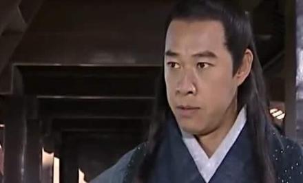 为什么秦始皇在位期间没有人在敢造反 他都做了什么事情 为什么秦始皇在位期间没有人在敢造反 他都做了什么事情