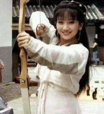 阿房女死后，<a href=https://www.lishiji.cn/lishi/335/ target=_blank class=infotextkey>秦始皇</a><a href=https://www.lishiji.cn/lishi/3989/ target=_blank class=infotextkey>后宫</a>虽<a href=https://www.lishiji.cn/lishi/7958/ target=_blank class=infotextkey>美女</a>如云，但没有一个成为<a href=https://www.lishiji.cn/lishi/13/ target=_blank class=infotextkey>皇后</a>