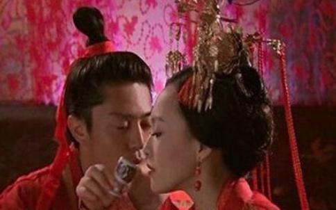 为何司马曜孝武帝先后娶了两个皇后都是“醉鬼”？