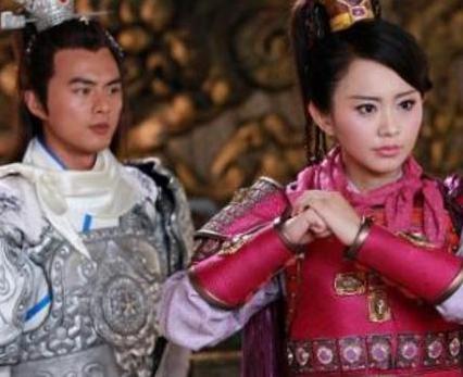 薛丁山和樊梨花的爱情故事到底是什么样的 为何会出现三次休妻呢 薛丁山和樊梨花的爱情故事到底是什么样的 为何会出现三次休妻呢