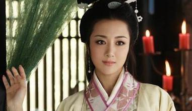 黄权叛蜀投魏,为什么刘备还要善待他的家人并且发放俸禄? 黄权叛蜀投魏,为什么刘备还要善待他的家人并且发放俸禄?