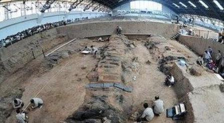 揭秘秦代青铜剑之谜 秦始皇到底有没有和外星人接触过 揭秘秦代青铜剑之谜 秦始皇到底有没有和外星人接触过