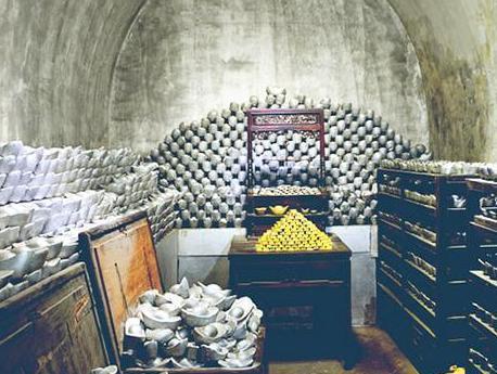 乾隆时期人口就达到三亿之多 他是怎么解决人口吃饭问题的 乾隆时期人口就达到三亿之多 他是怎么解决人口吃饭问题的