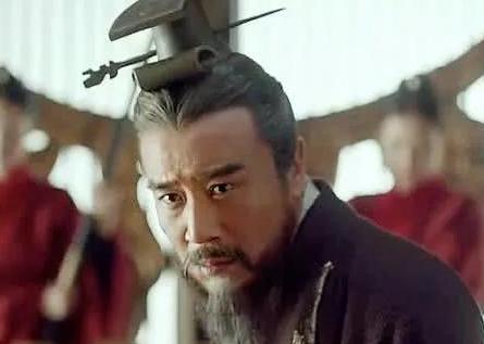 孙权扩大地盘为什么没有称帝而是跑去找曹操呢 这一切都是因为维护自身利益的考虑 孙权扩大地盘为什么没有称帝而是跑去找曹操呢 这一切都是因为维护自身利益的考虑