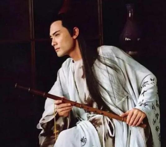 武则天那么器重上官婉儿，为什么还对她施黥刑？