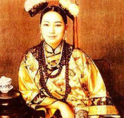 慈禧身体不适宣太医看病 太医只说了两个字就被杀了 慈禧身体不适宣太医看病 太医只说了两个字就被杀了